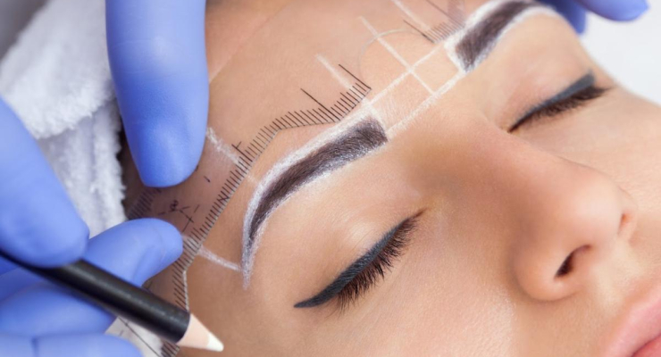 Curso de designer de sobrancelhas